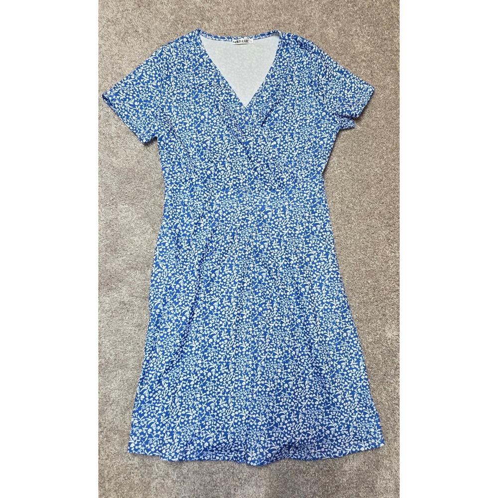 MSBASIC Women Blue White Floral  V-Neck A-Line Dress Size Large ShortSleeve
378